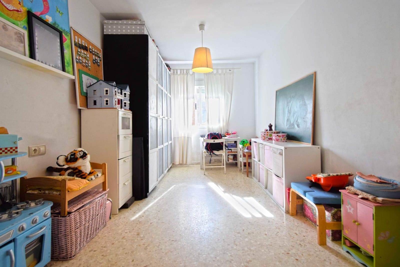 2 soverom Leilighet til salgs i Sevilla by med garasje - € 234 000 (Ref: 9383004)