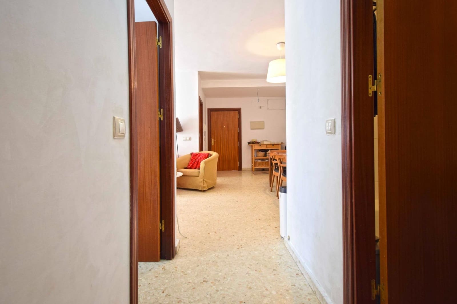 2 soverom Leilighet til salgs i Sevilla by med garasje - € 234 000 (Ref: 9383004)