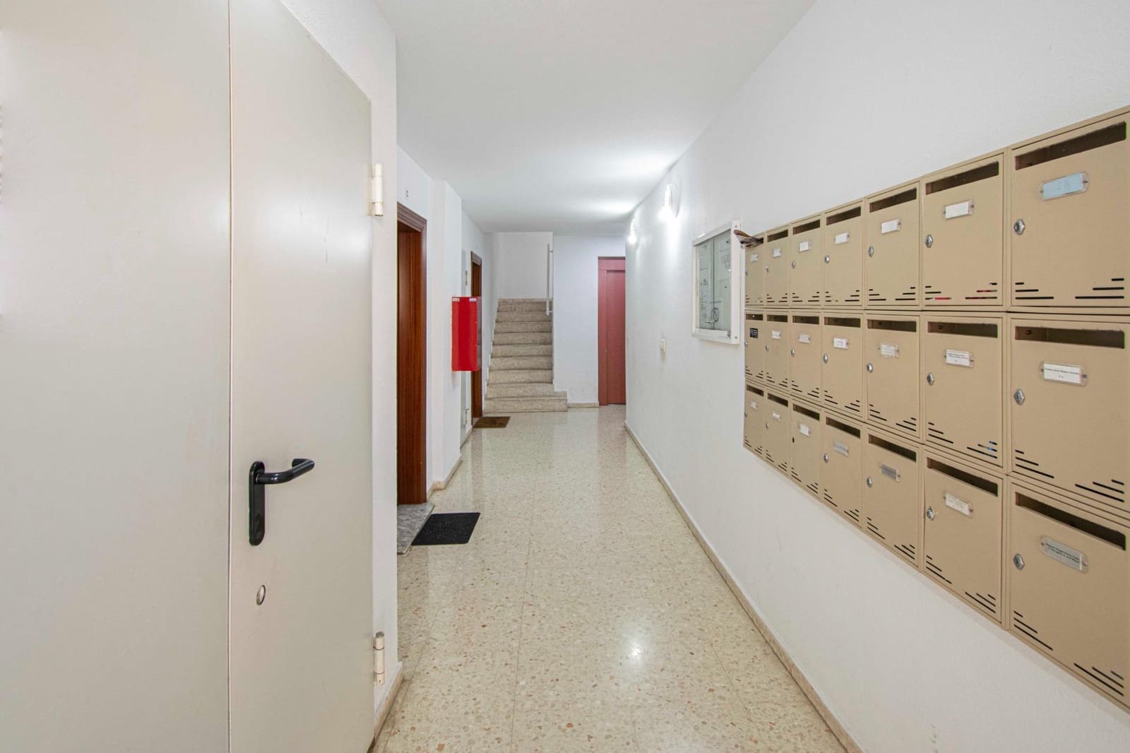 2 soverom Leilighet til salgs i Sevilla by med garasje - € 234 000 (Ref: 9383004)