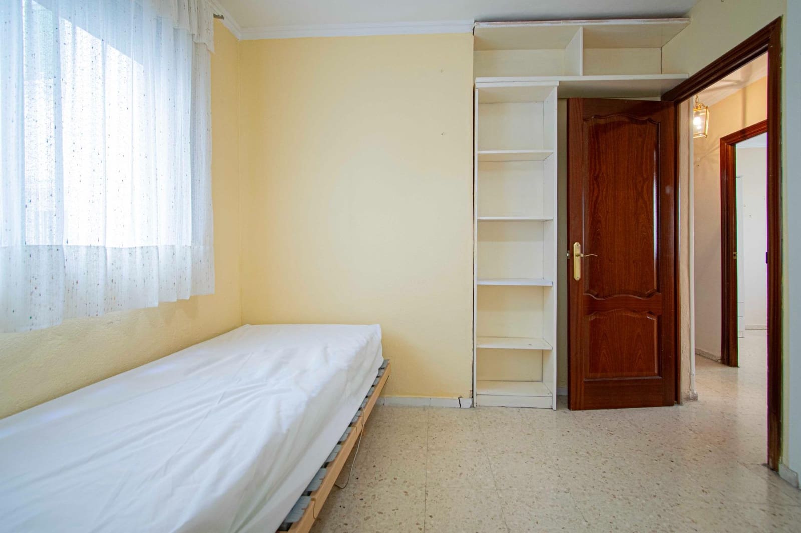 3 slaapkamer Flat te koop in Sevilla stad - € 239.000 (Ref: 9383005)