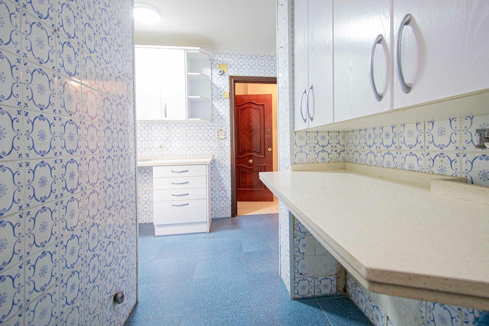 3 slaapkamer Flat te koop in Sevilla stad - € 239.000 (Ref: 9383005)