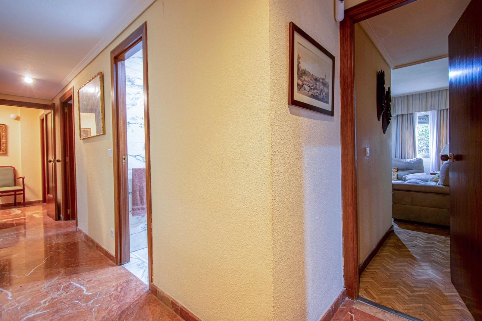 4 soverom Leilighet til salgs i Sevilla by med garasje - € 655 000 (Ref: 9385685)