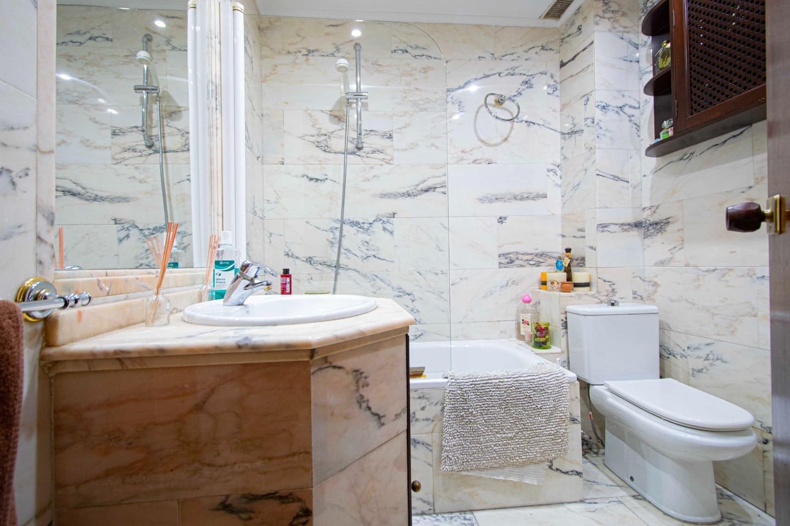 4 soverom Leilighet til salgs i Sevilla by med garasje - € 655 000 (Ref: 9385685)