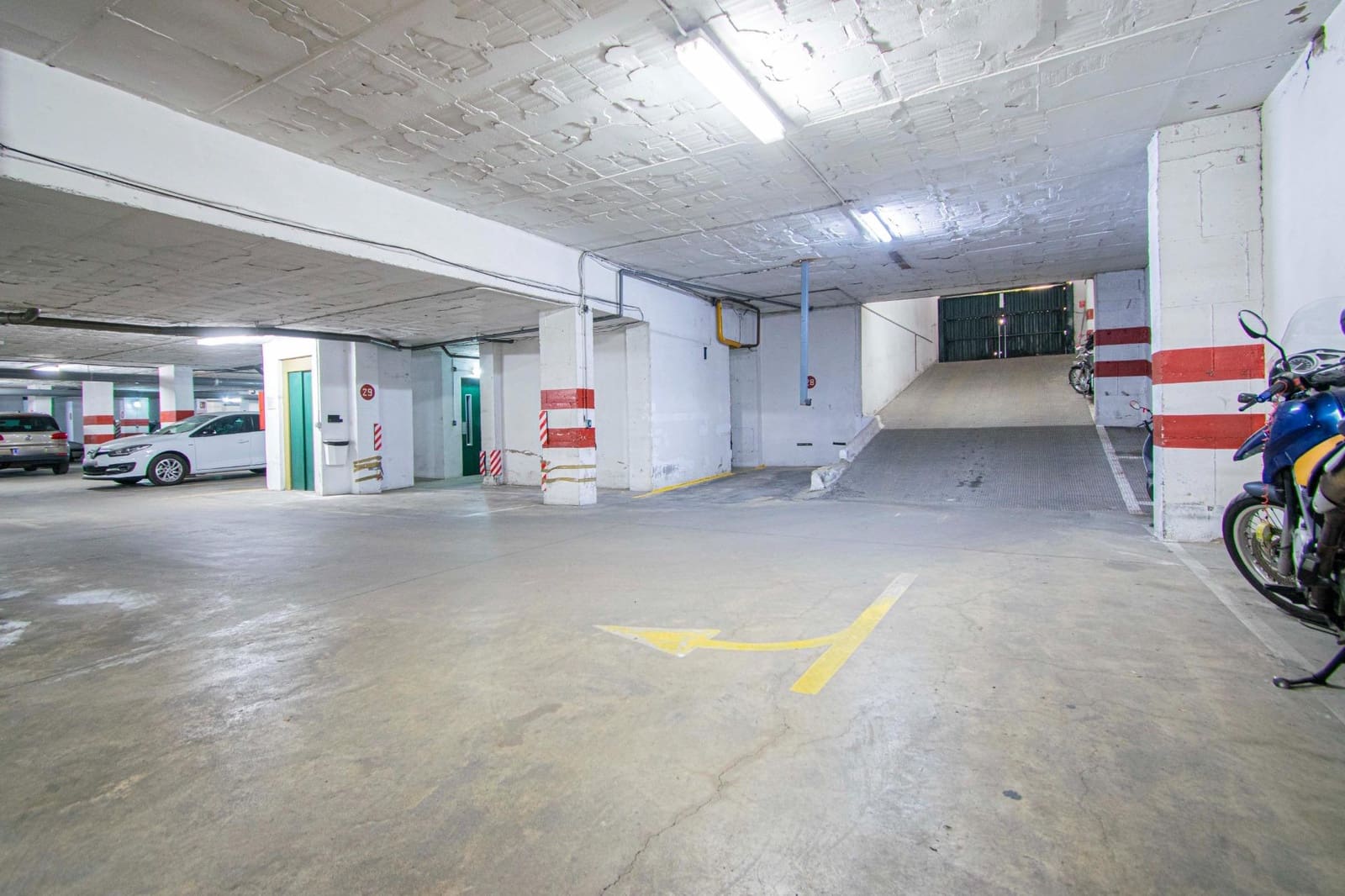 4 soverom Leilighet til salgs i Sevilla by med garasje - € 655 000 (Ref: 9385685)