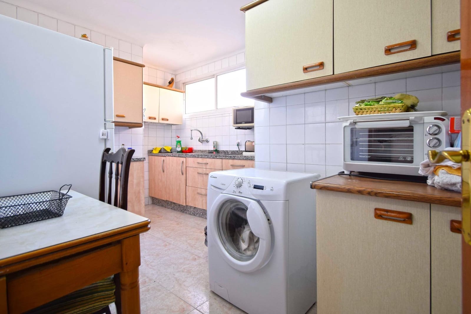 3 sypialnia Mieszkanie na sprzedaż w Miasto Sewilla - 195 000 € (Ref: 9387988)