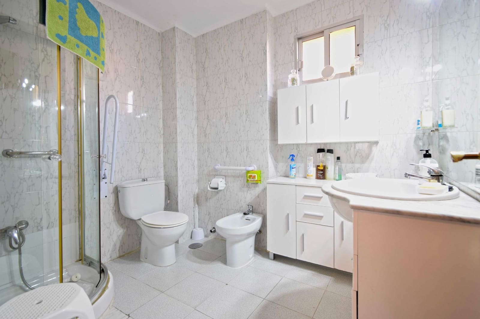 3 sypialnia Mieszkanie na sprzedaż w Miasto Sewilla - 195 000 € (Ref: 9387988)