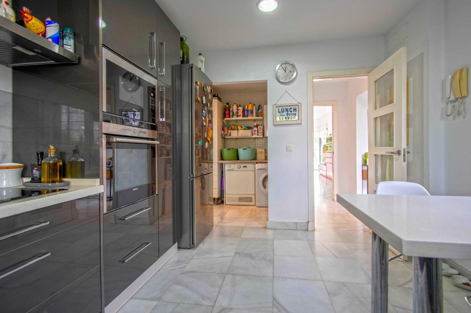 4 sovrum Villa till salu i Bollullos de la Mitacion med pool - 450 000 € (Ref: 9387989)