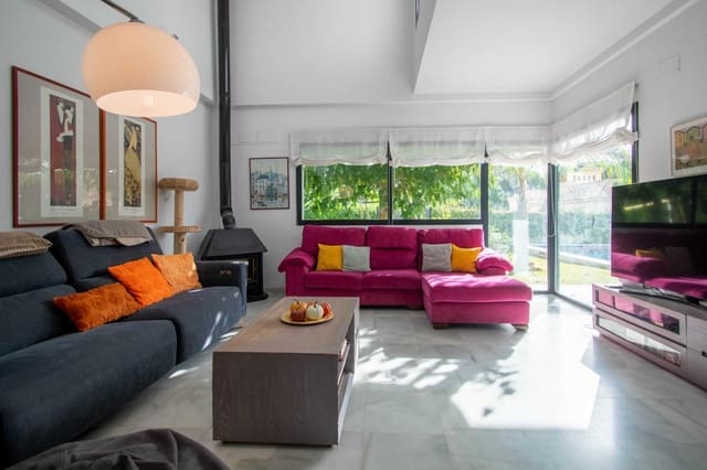 4 soverom Villa til salgs i Bollullos de la Mitación med svømmebasseng - € 450 000 (Ref: 9387989)