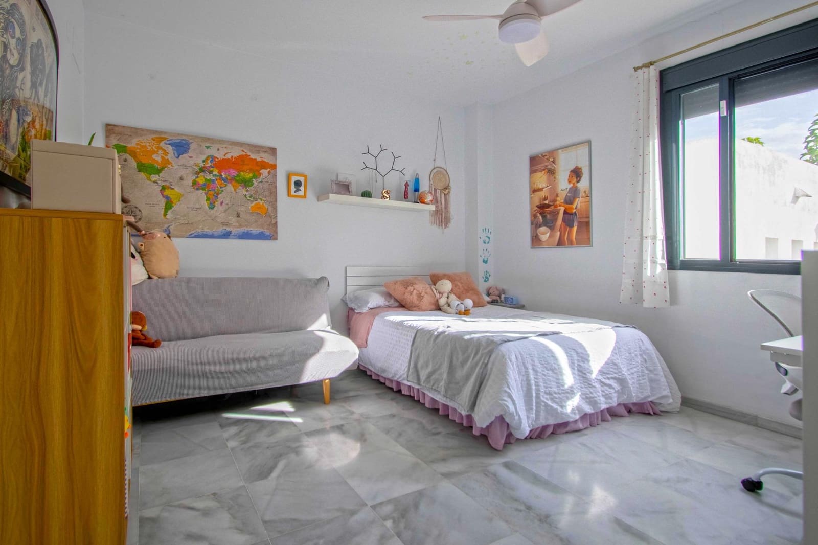 4 slaapkamer Villa te koop in Bollullos de la Mitacion met zwembad - € 435.000 (Ref: 9387989)