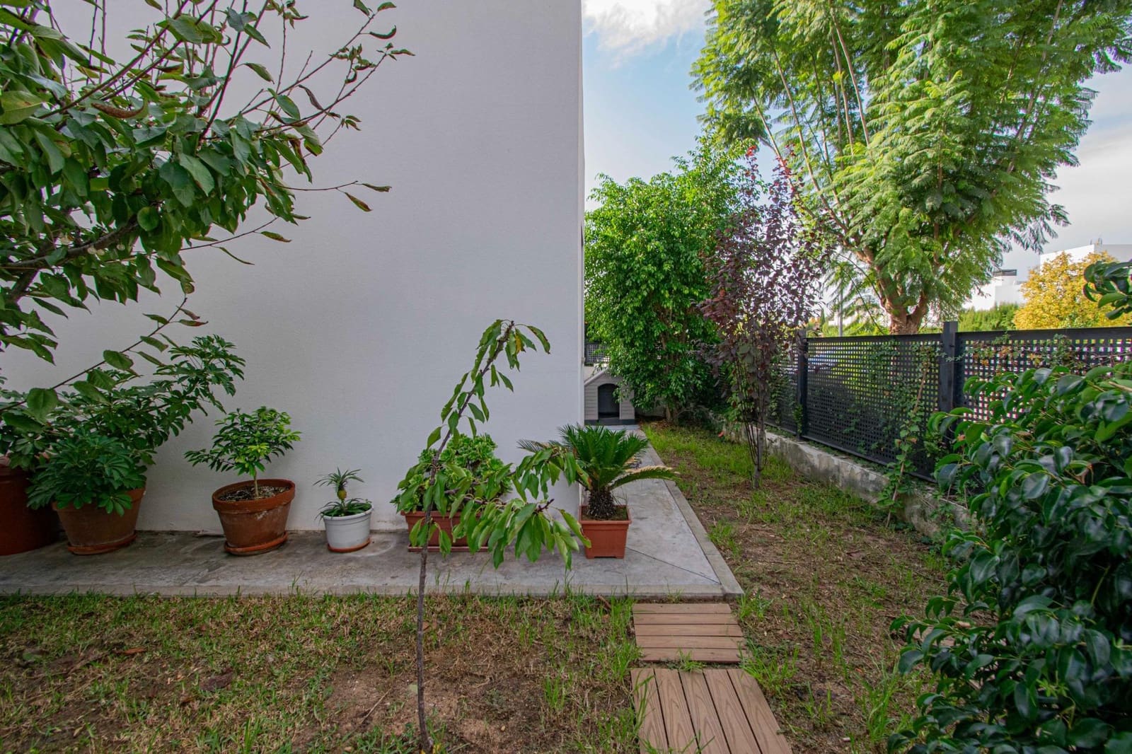 4 slaapkamer Villa te koop in Bollullos de la Mitacion met zwembad - € 435.000 (Ref: 9387989)