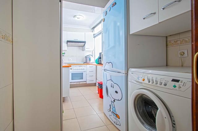 Piso de 3 habitaciones en Sevilla ciudad en venta - 160.000 € (Ref: 9390952)