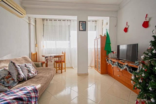 Piso de 3 habitaciones en Sevilla ciudad en venta - 160.000 € (Ref: 9390952)