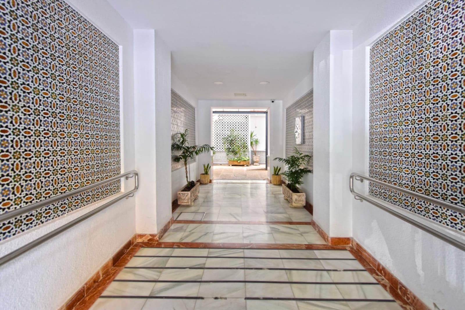 2 soverom Leilighet til salgs i Sevilla by - € 240 000 (Ref: 9390954)