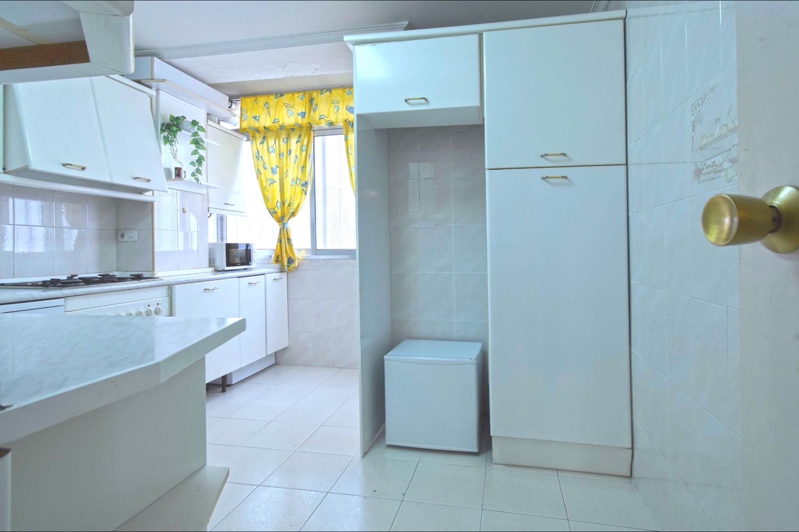 2 soverom Leilighet til salgs i Sevilla by - € 240 000 (Ref: 9390954)