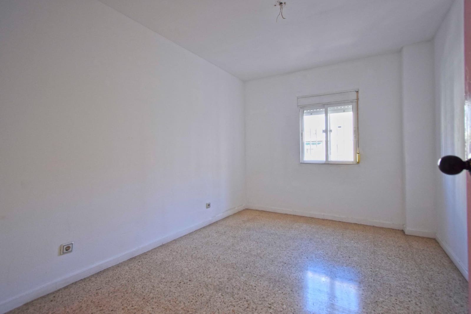 3 makuuhuone Asunto myytävänä paikassa Sevilla kaupunki - 260 000 € (Ref: 9390955)