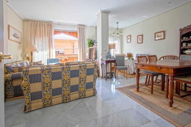 3 soveværelse Lejlighed til salg i Sevilla by med garage - € 540.800 (Ref: 9396086)