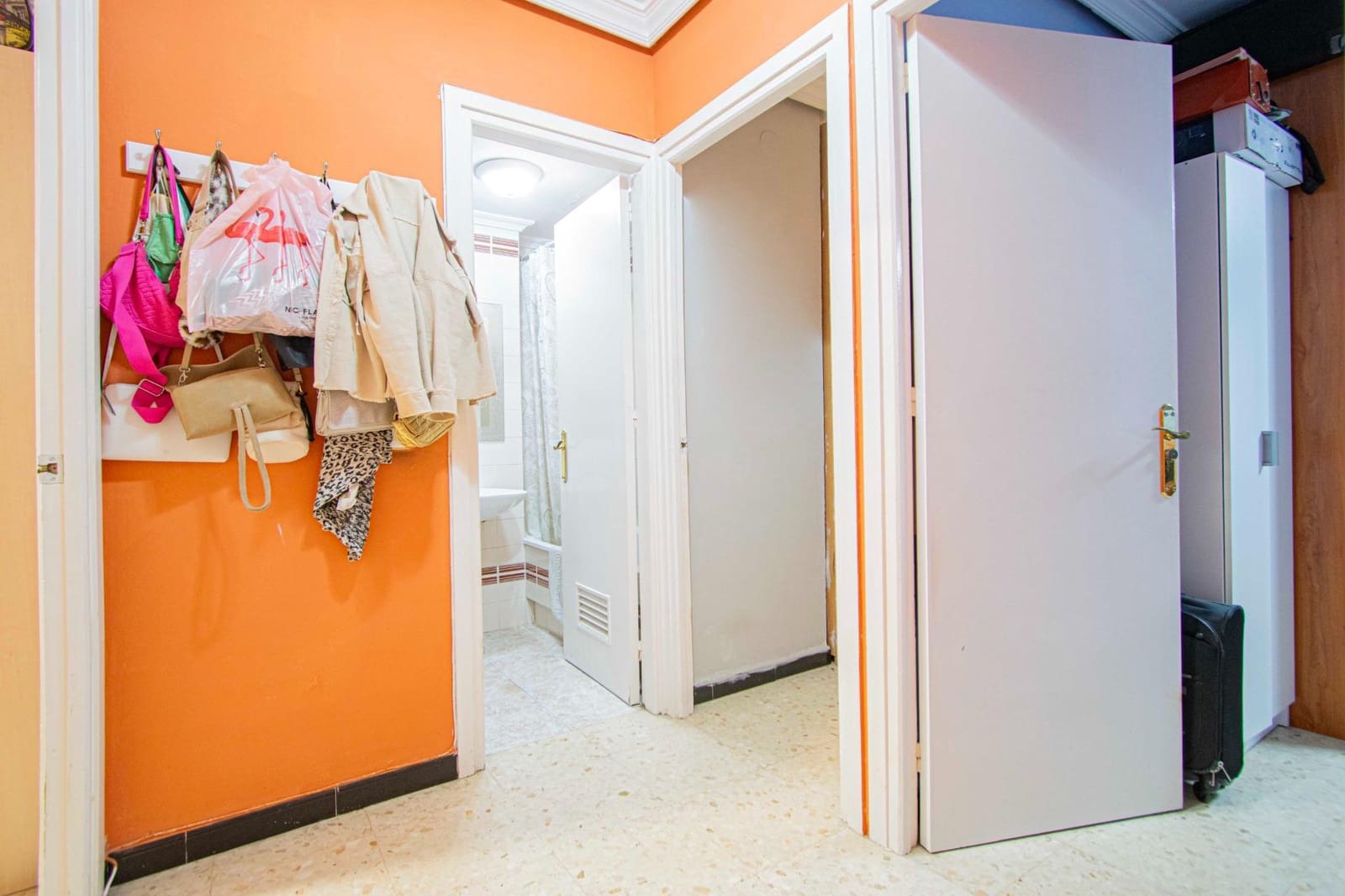 4 soverom Leilighet til salgs i Sevilla by - € 209 900 (Ref: 9396087)