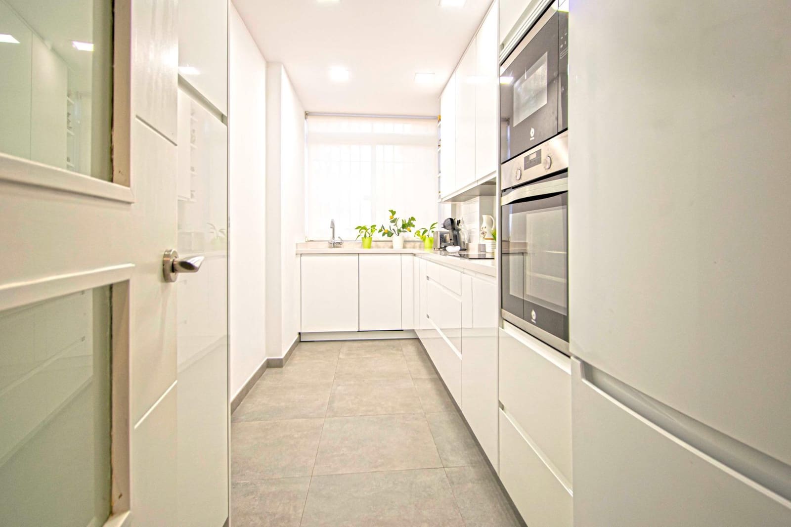 3 quarto Apartamento para venda em Sevilha cidade com garagem - 192 000 € (Ref: 9401157)