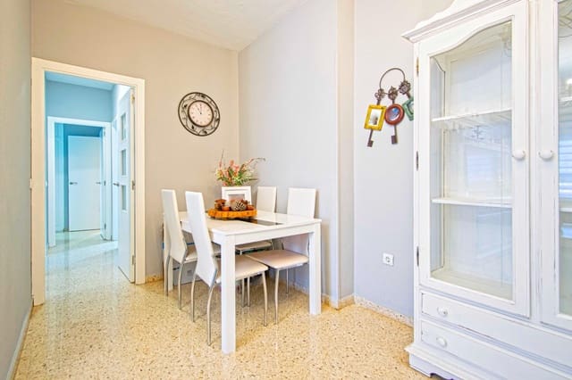 3 sypialnia Mieszkanie na sprzedaż w Miasto Sewilla z garażem - 192 000 € (Ref: 9401157)