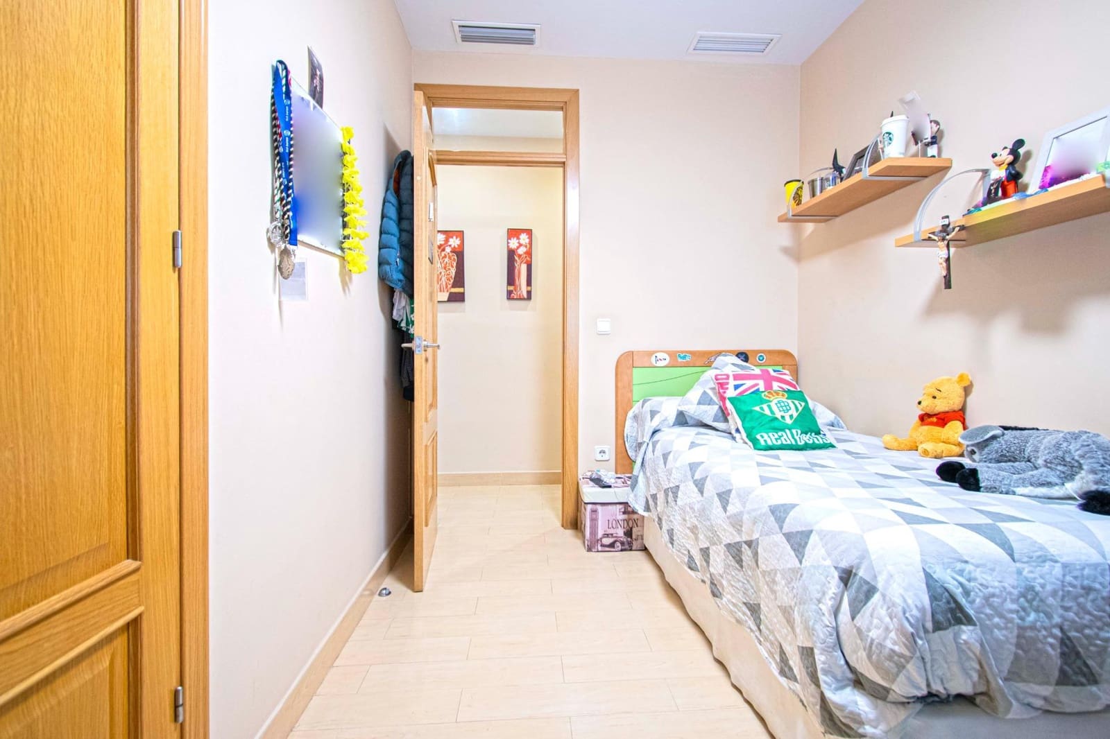 4 chambre Villa/Maison Mitoyenne à vendre à Bormujos - 290 000 € (Ref: 9401158)