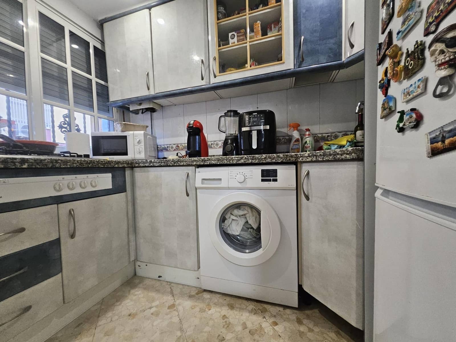 2 bedroom Apartment for sale in Seville city - € 75,000 (Ref: 9401159)