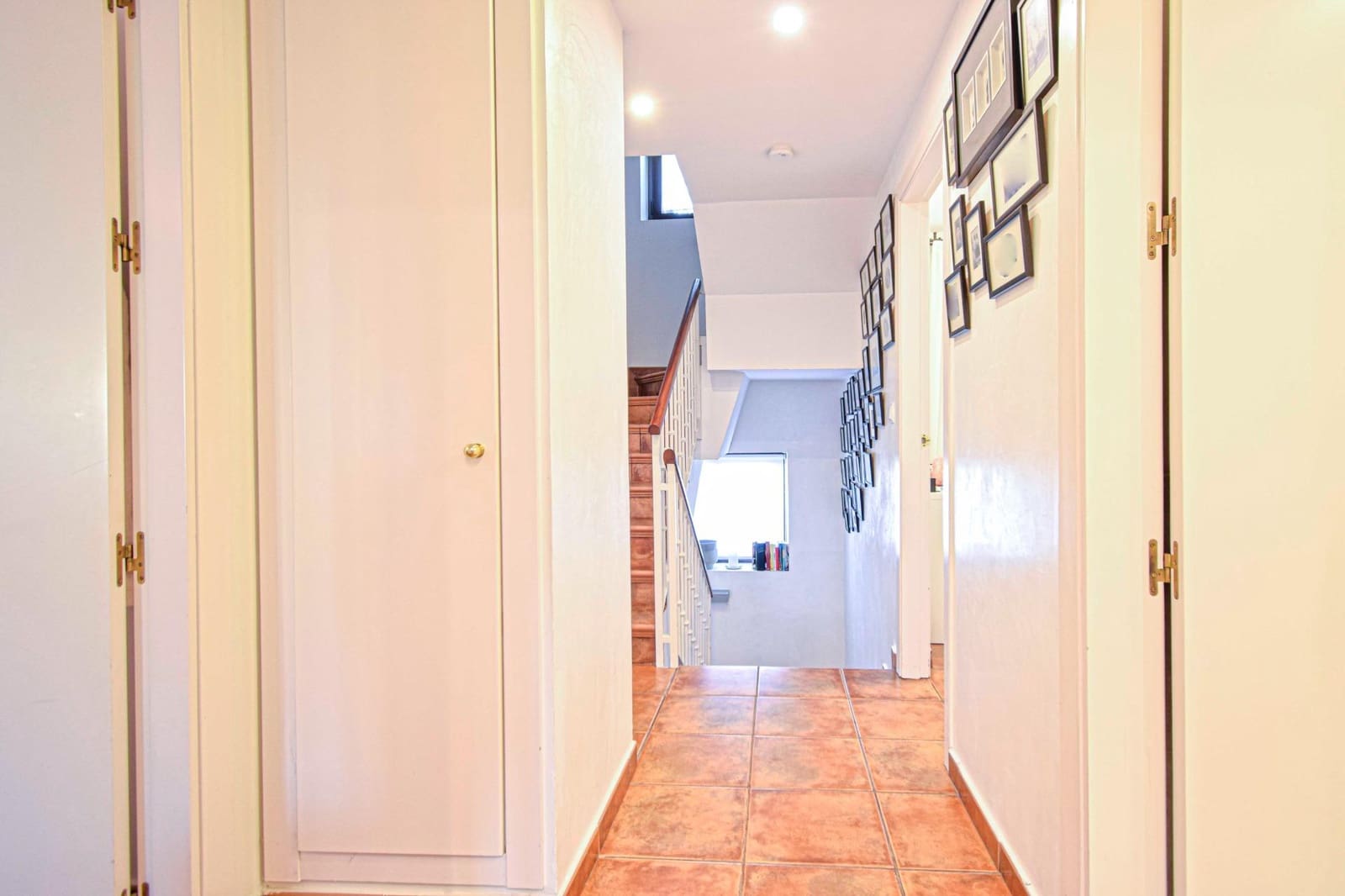 5 bedroom Semi-detached Villa for sale in Las Pajanosas with pool garage - € 299,000 (Ref: 9401160)