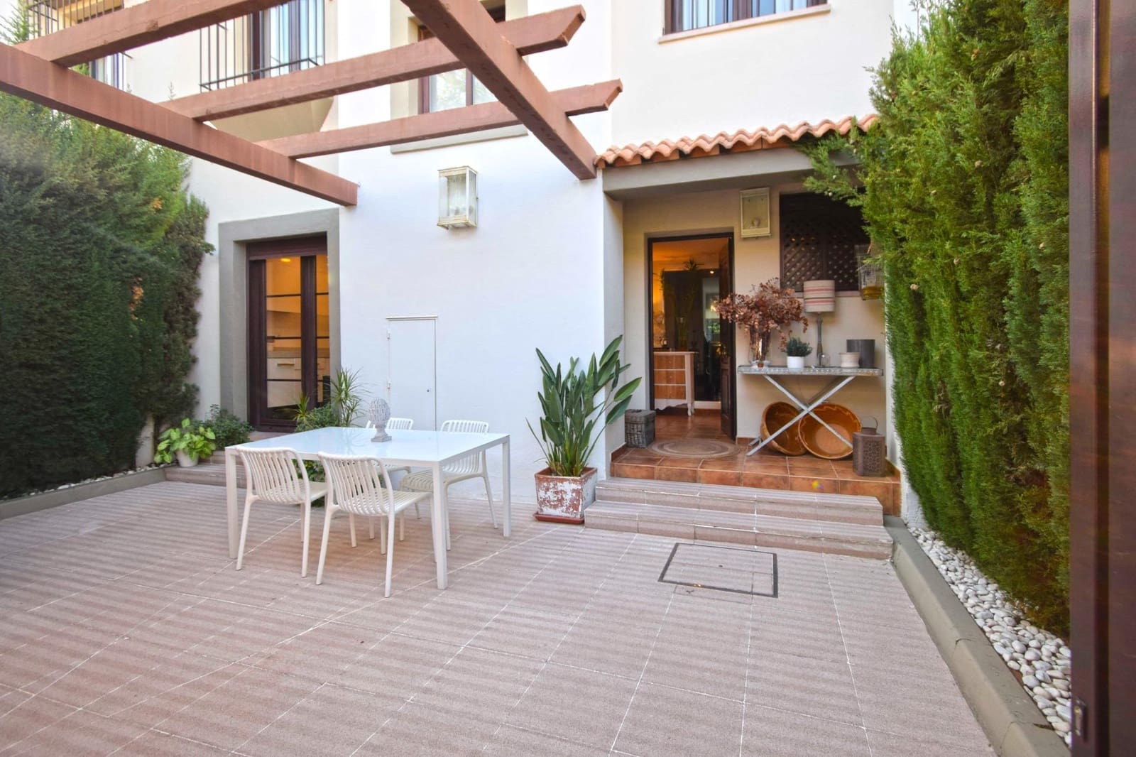 5 bedroom Semi-detached Villa for sale in Las Pajanosas with pool garage - € 299,000 (Ref: 9401160)