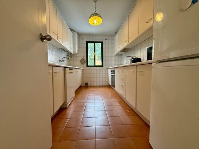 4 soveværelse Lejlighed til salg i El Puerto de Santa María med swimmingpool garage - € 430.000 (Ref: 9414174)