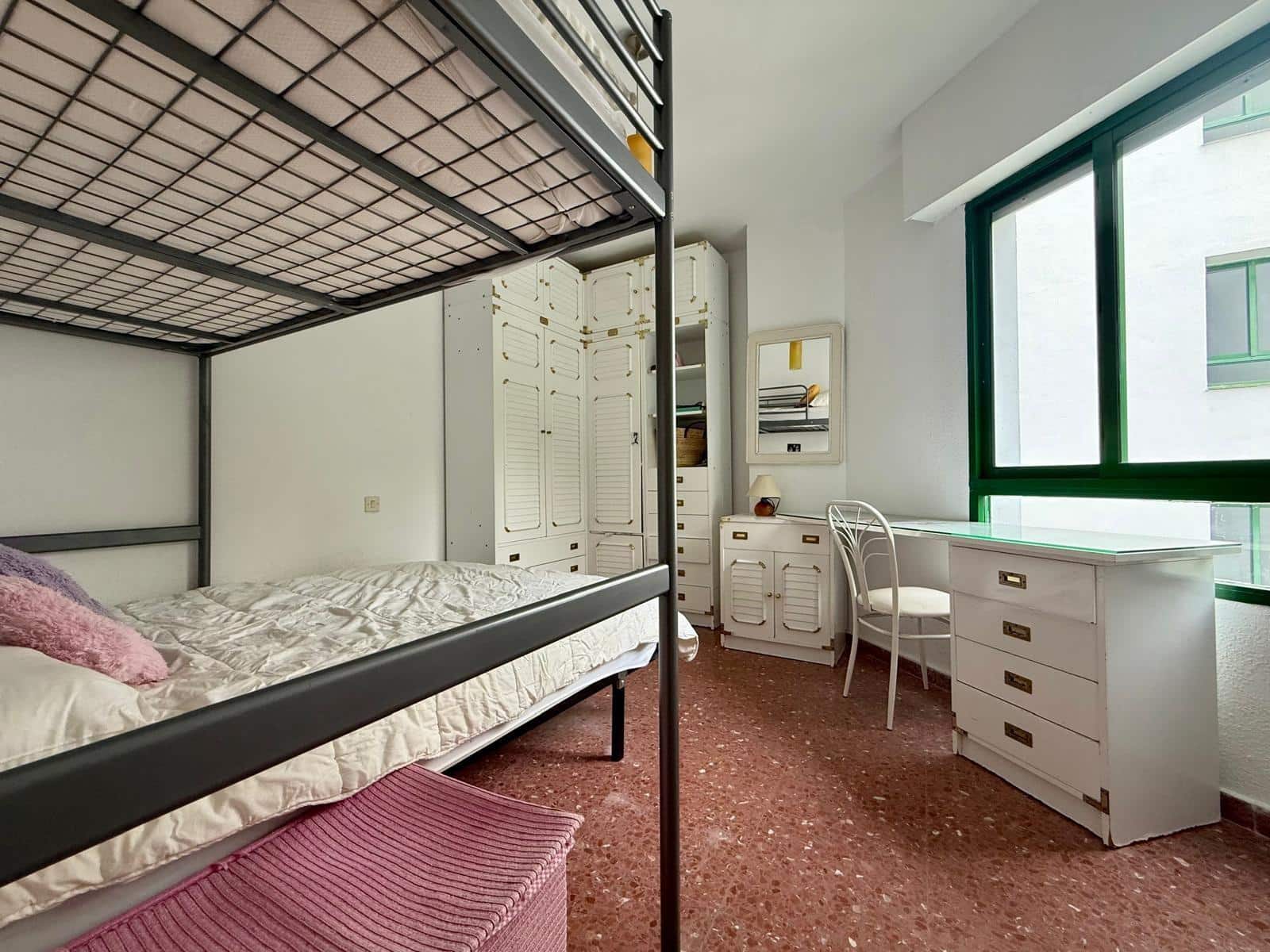 4 bedroom Flat for sale in El Puerto de Santa Maria with pool garage - € 430,000 (Ref: 9414174)