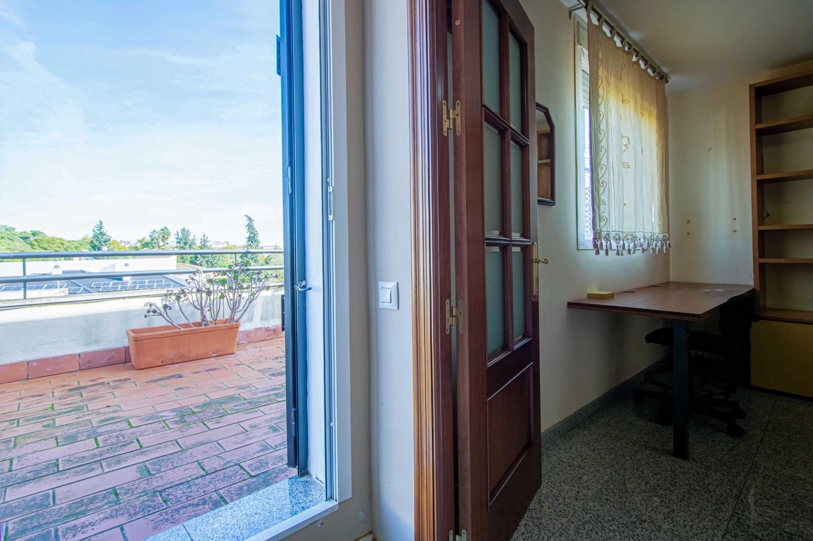 4 makuuhuone Rivitalo myytävänä paikassa Bormujos - 265 000 € (Ref: 9414177)