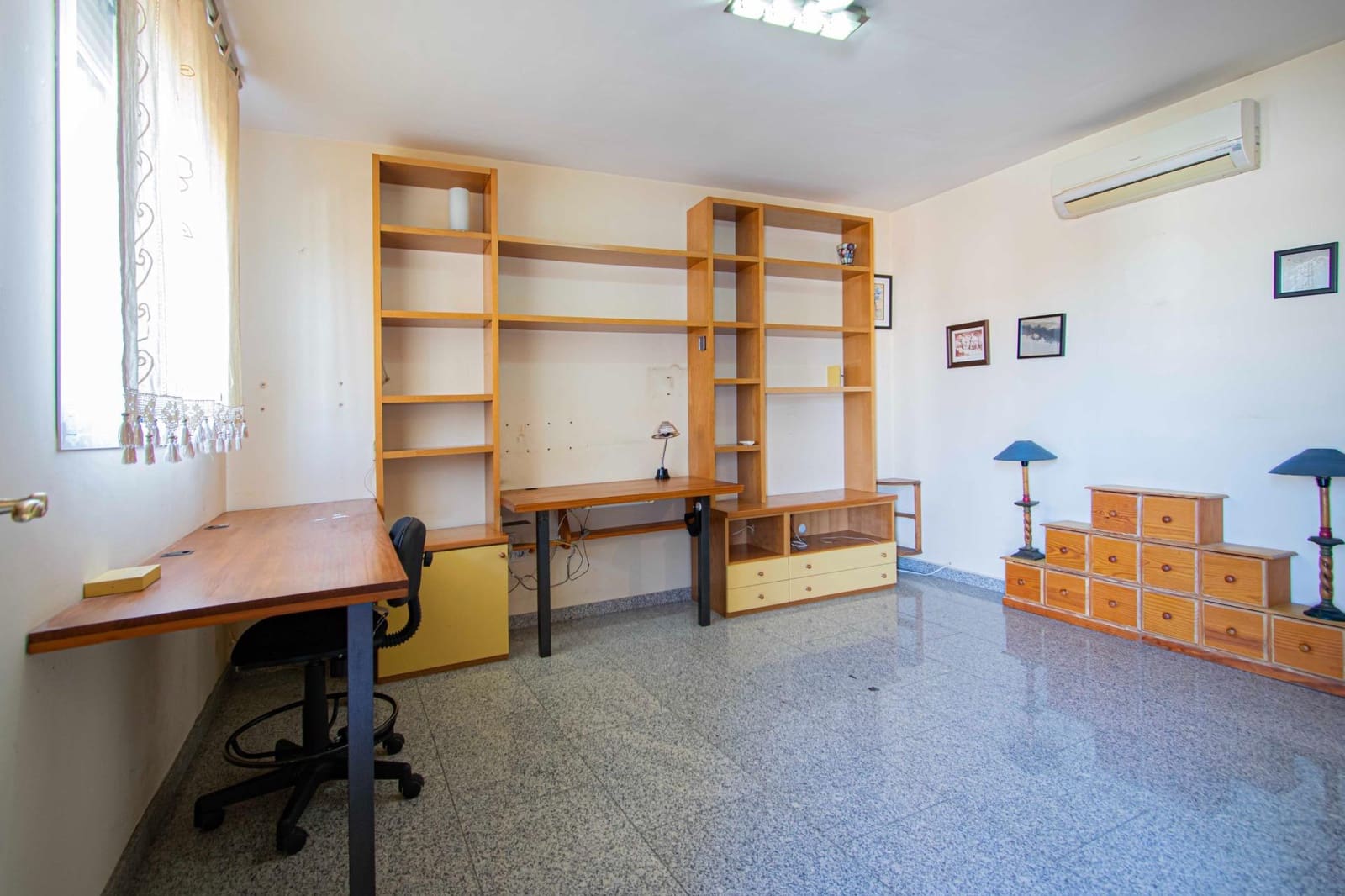 4 makuuhuone Rivitalo myytävänä paikassa Bormujos - 265 000 € (Ref: 9414177)