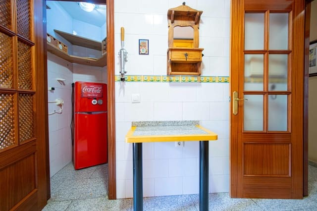 Apartamento de 4 habitaciones en Bormujos en venta - 225.000 € (Ref: 9414177)