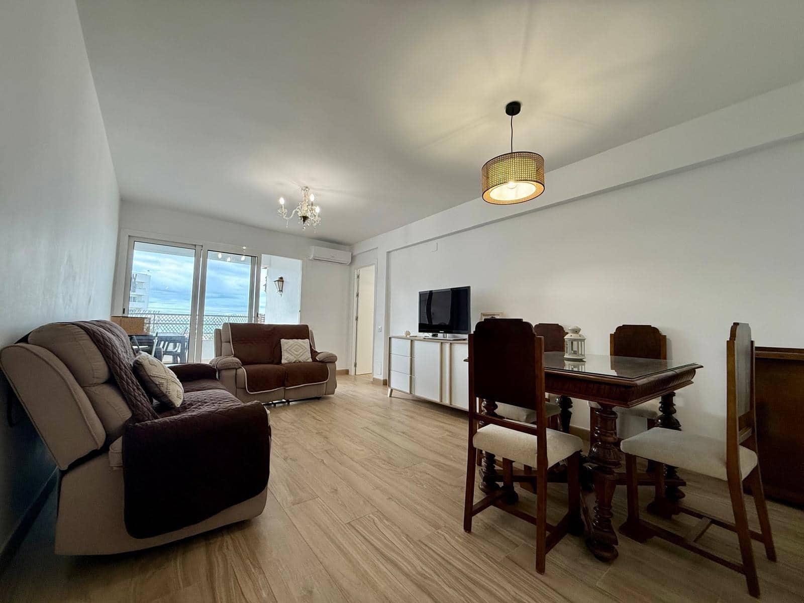 3 bedroom Flat for sale in El Puerto de Santa Maria with pool garage - € 340,000 (Ref: 9416016)