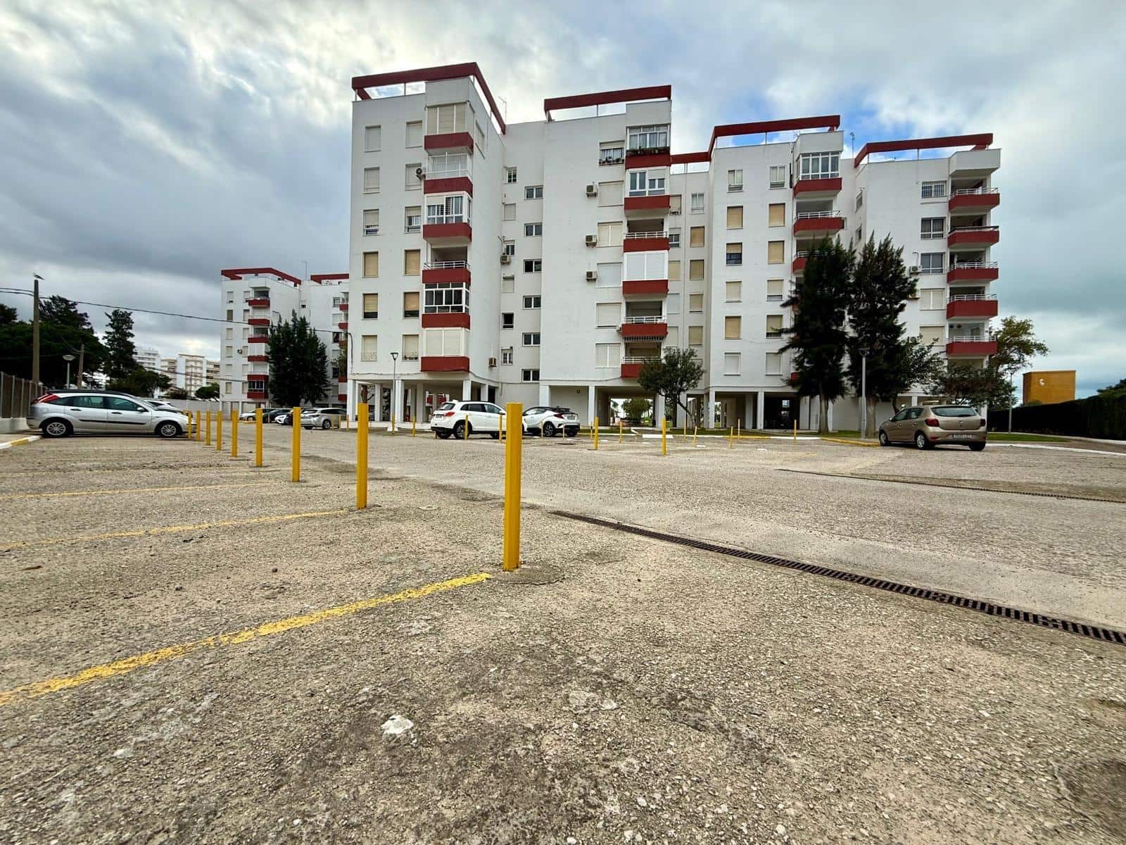 3 bedroom Flat for sale in El Puerto de Santa Maria with pool garage - € 340,000 (Ref: 9416016)