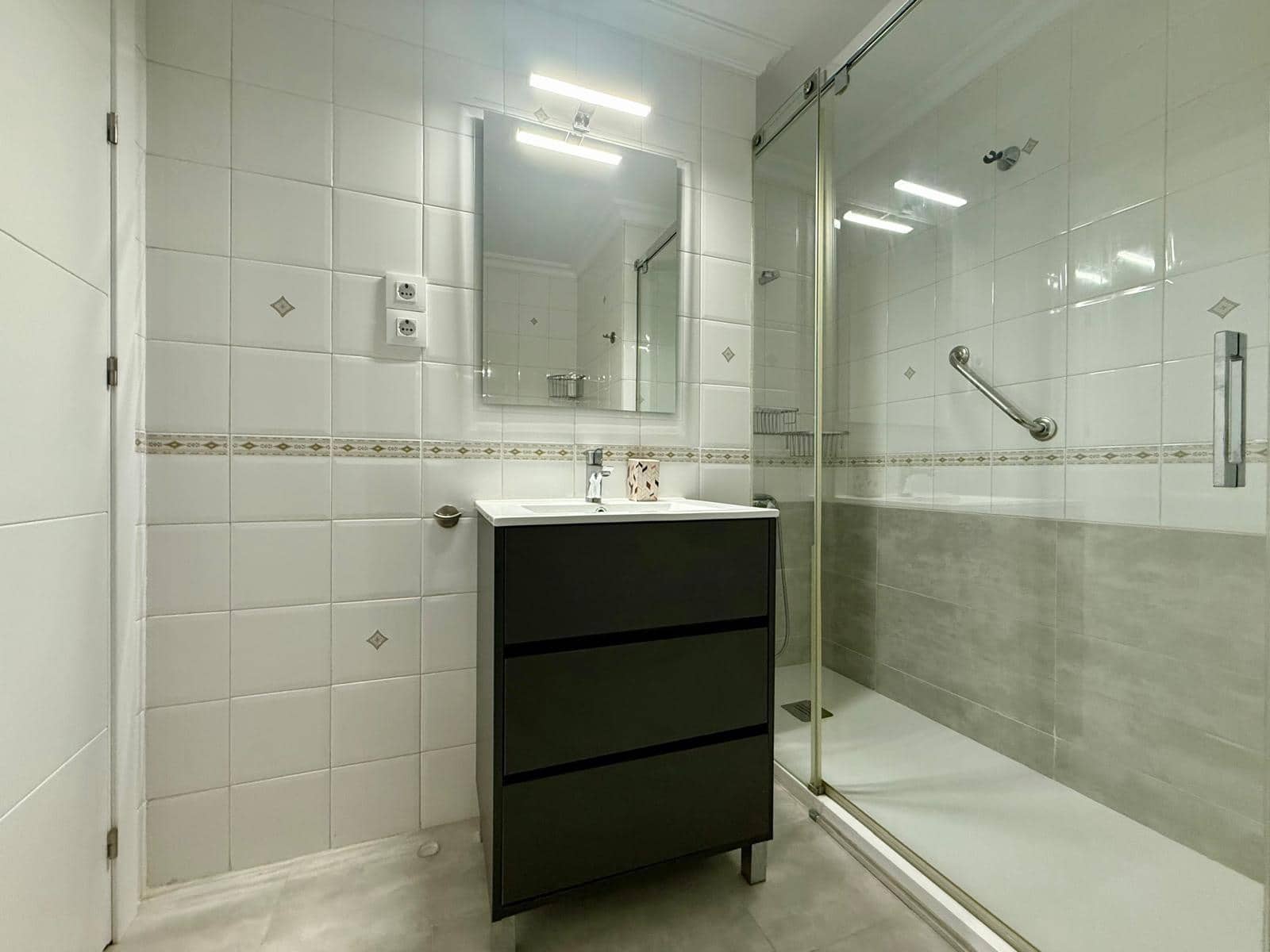 3 chambre Appartement à vendre à El Puerto de Santa Maria avec garage - 340 000 € (Ref: 9416016)