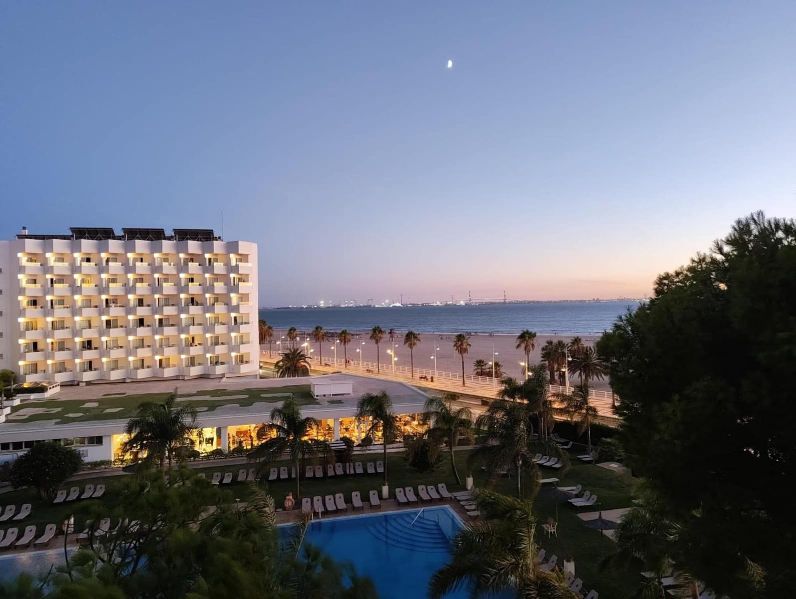 3 chambre Appartement à vendre à El Puerto de Santa Maria avec garage - 340 000 € (Ref: 9416016)