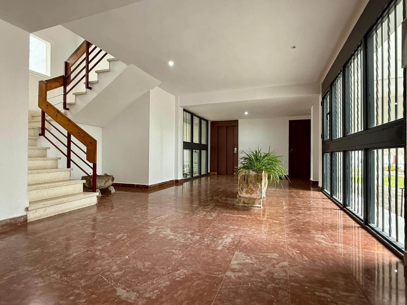 3 bedroom Flat for sale in El Puerto de Santa Maria - € 354,100 (Ref: 9416016)