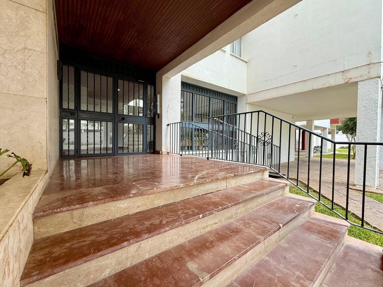 3 bedroom Flat for sale in El Puerto de Santa Maria - € 354,100 (Ref: 9416016)