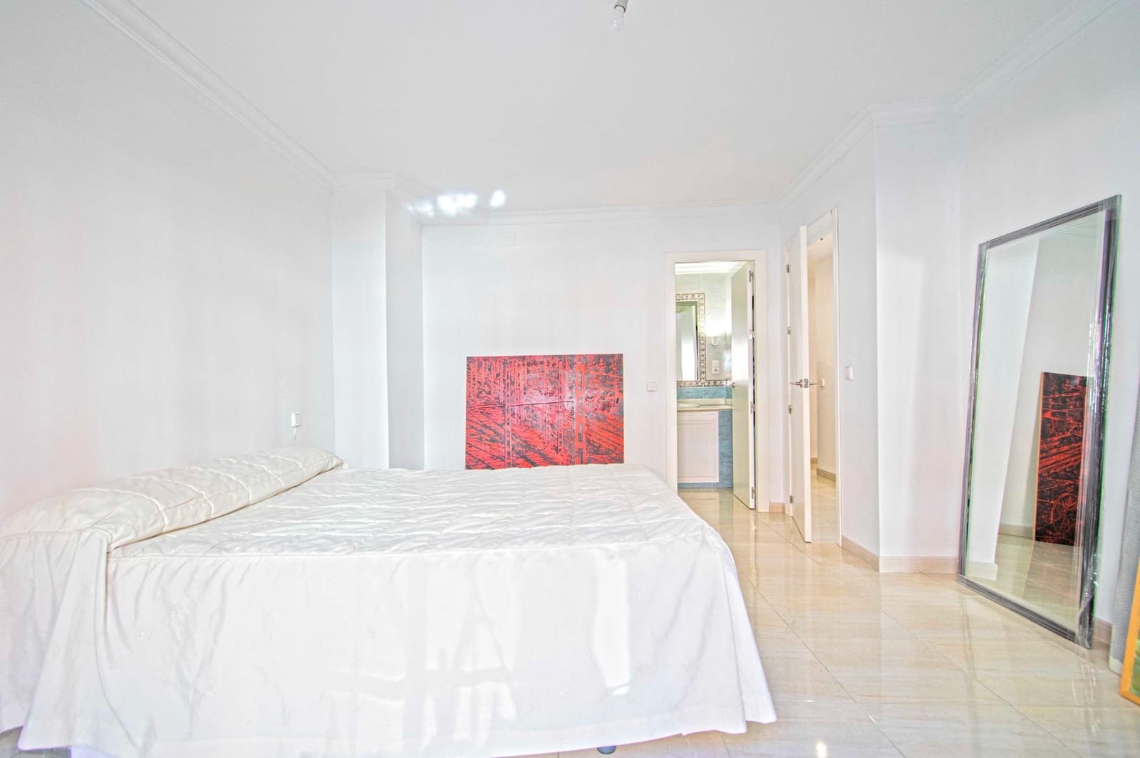 4 sovrum Lägenhet till salu i Sevilla stad med pool - 298 000 € (Ref: 9416019)