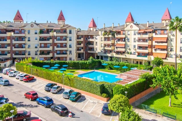 4 soveværelse Lejlighed til salg i Sevilla by med swimmingpool - € 298.000 (Ref: 9416019)