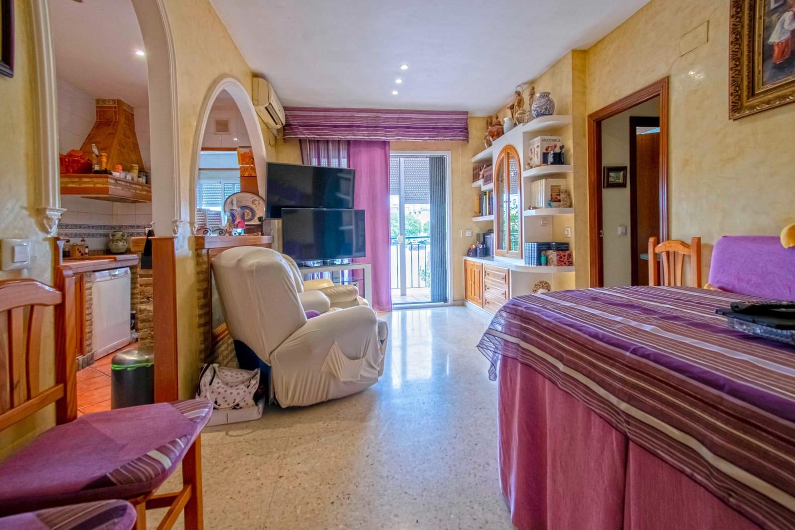 2 sypialnia Mieszkanie na sprzedaż w Miasto Sewilla z garażem - 158 000 € (Ref: 9419854)