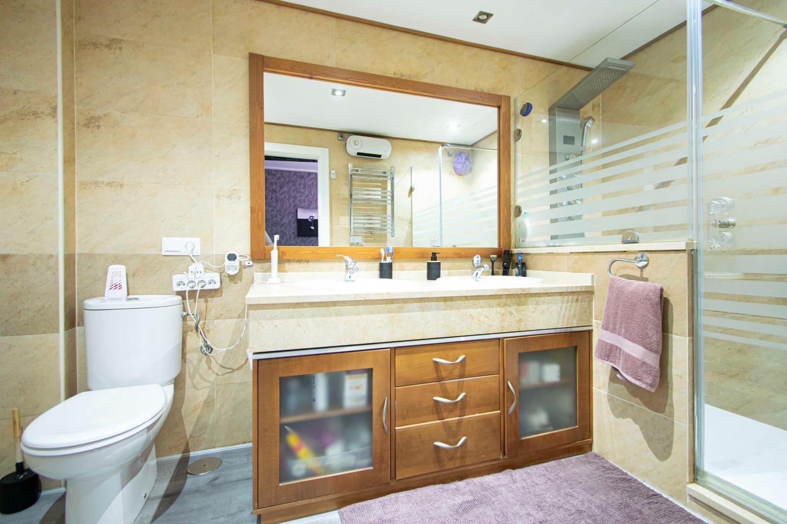 4 soveværelse Villa til salg i Espartinas med swimmingpool - € 414.520 (Ref: 9424025)