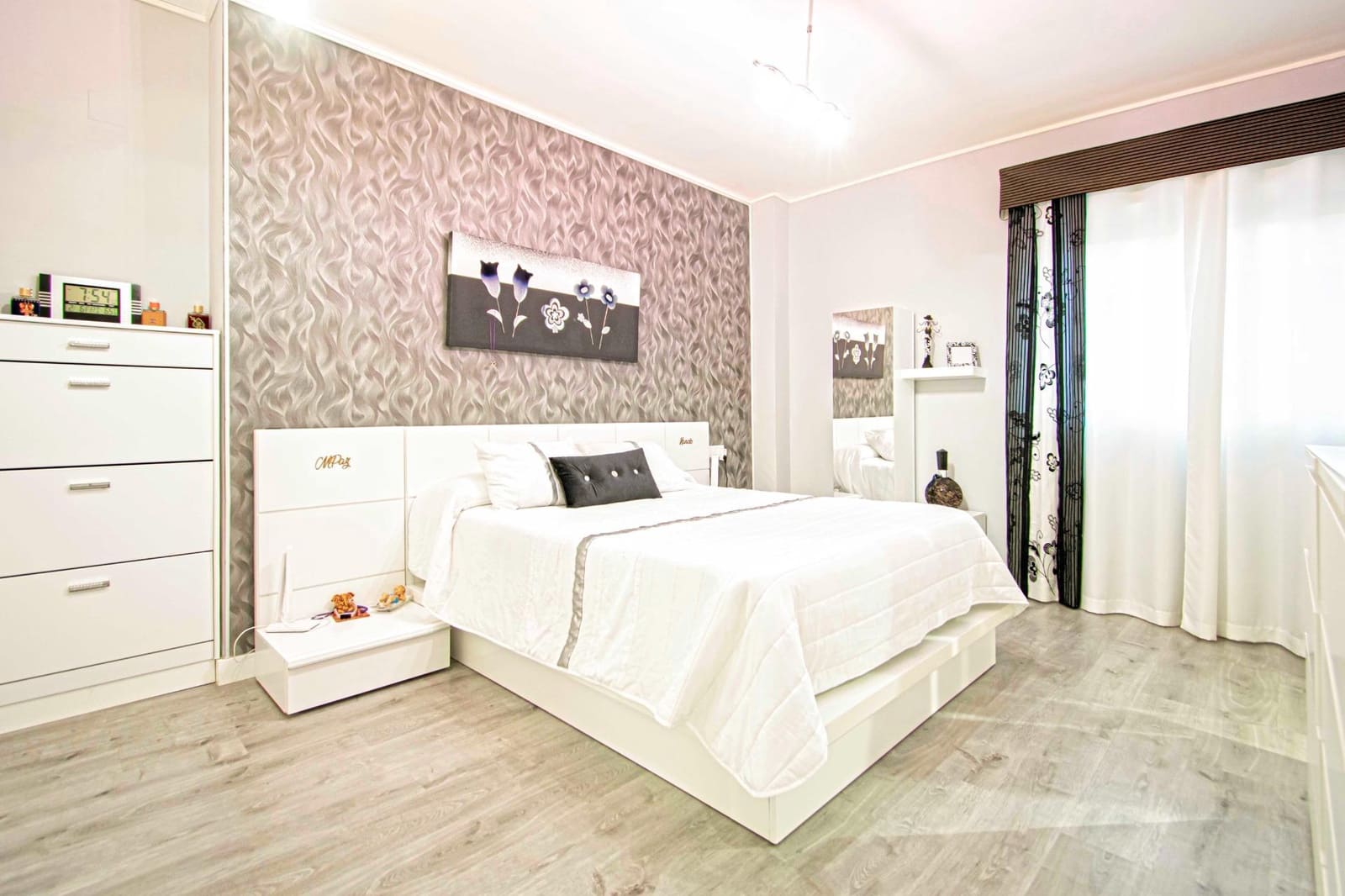 4 soveværelse Villa til salg i Espartinas med swimmingpool - € 414.520 (Ref: 9424025)