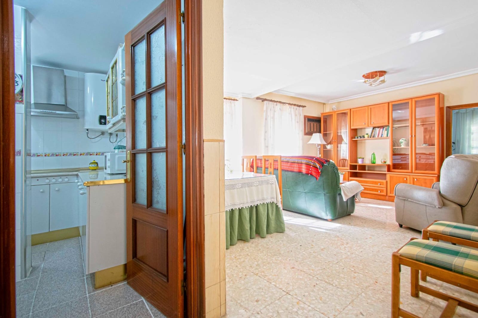 3 slaapkamer Flat te koop in Sevilla stad - € 180.000 (Ref: 9427290)