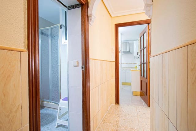 3 slaapkamer Flat te koop in Sevilla stad - € 180.000 (Ref: 9427290)