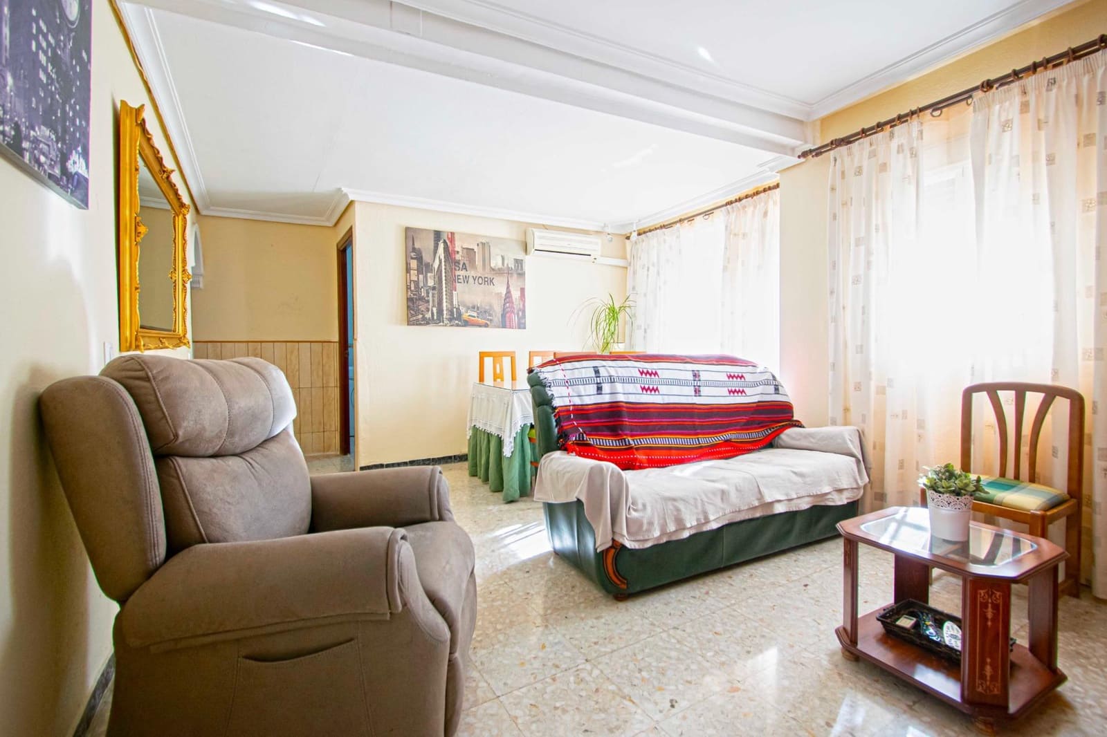 3 slaapkamer Flat te koop in Sevilla stad - € 180.000 (Ref: 9427290)