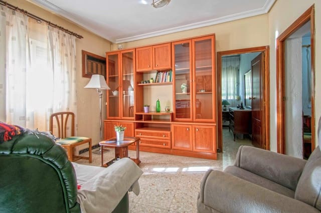 3 slaapkamer Flat te koop in Sevilla stad - € 180.000 (Ref: 9427290)