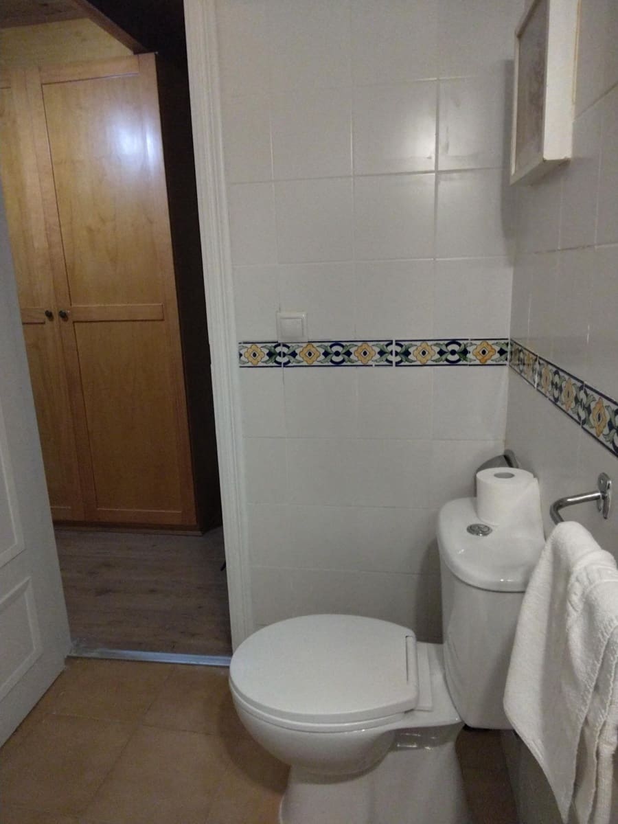 1 soveværelse Lejlighed til leje i Sevilla by - € 800 (Ref: 9427291)