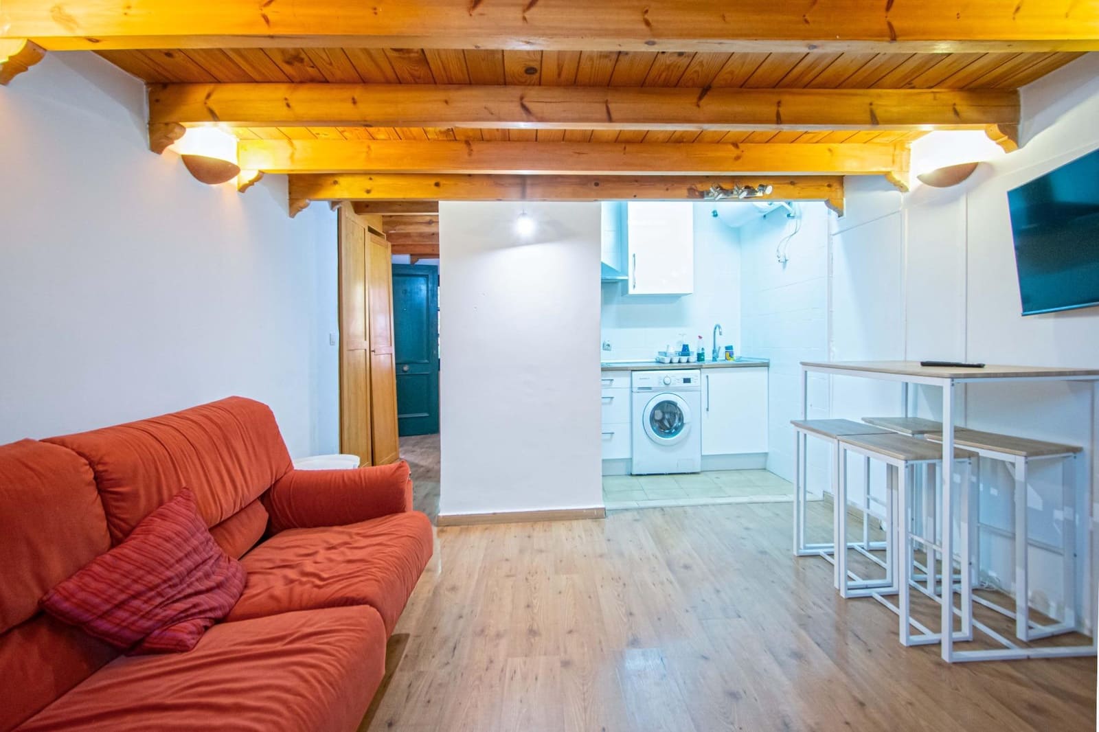 1 bedroom Apartment for sale in Seville city - € 250,000 (Ref: 9427291)