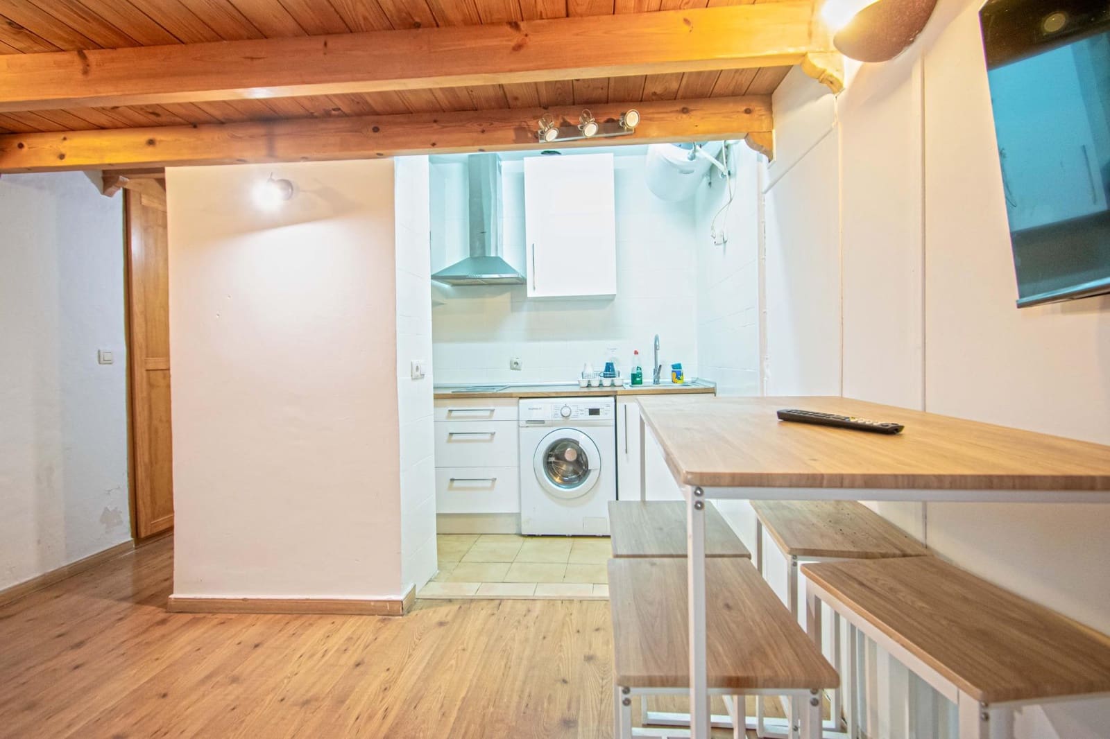 1 bedroom Apartment for sale in Seville city - € 250,000 (Ref: 9427291)